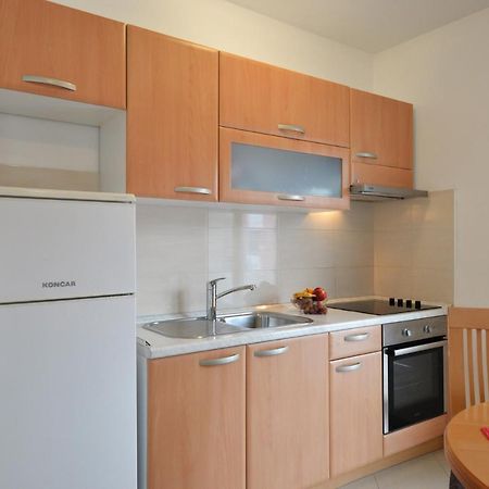Apartmani Vedrana, ムルテル エクステリア 写真