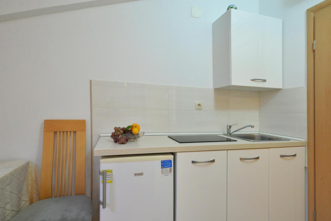 Apartmani Vedrana, ムルテル エクステリア 写真